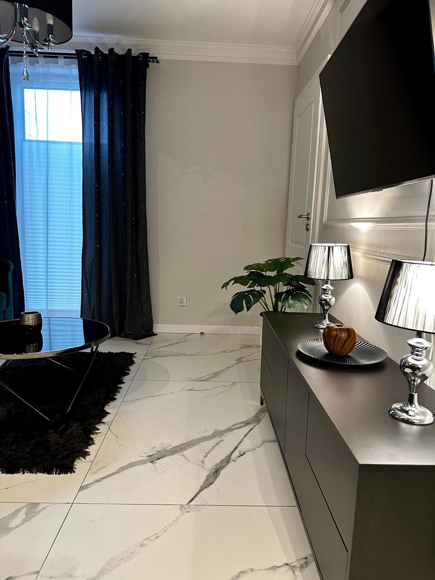 Apartamenty Kielce- Apartament Szmaragd Przy Zalew Kielecki, Faktura, Parking, Centrum المظهر الخارجي الصورة