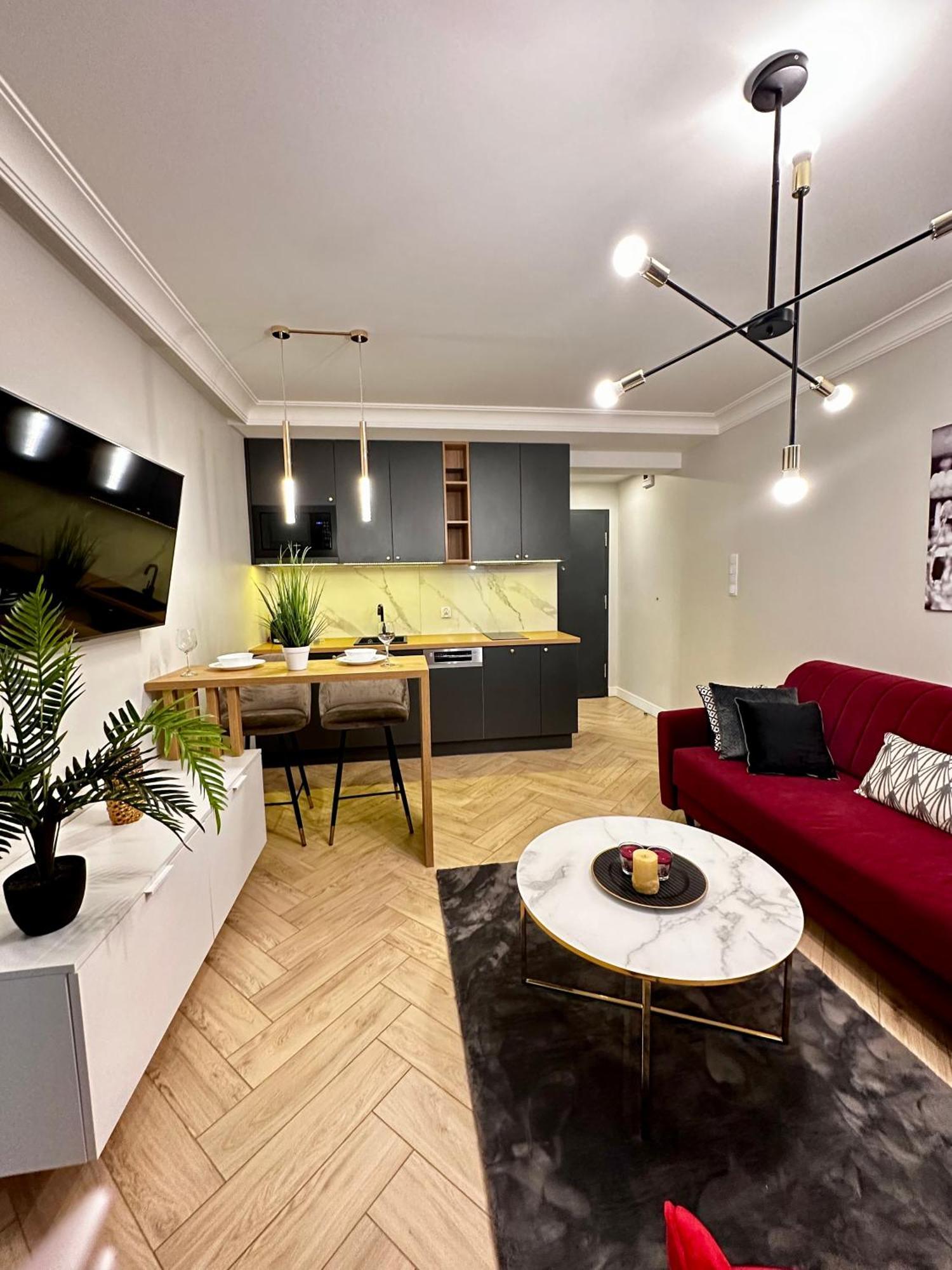 Apartamenty Kielce- Apartament Szmaragd Przy Zalew Kielecki, Faktura, Parking, Centrum المظهر الخارجي الصورة